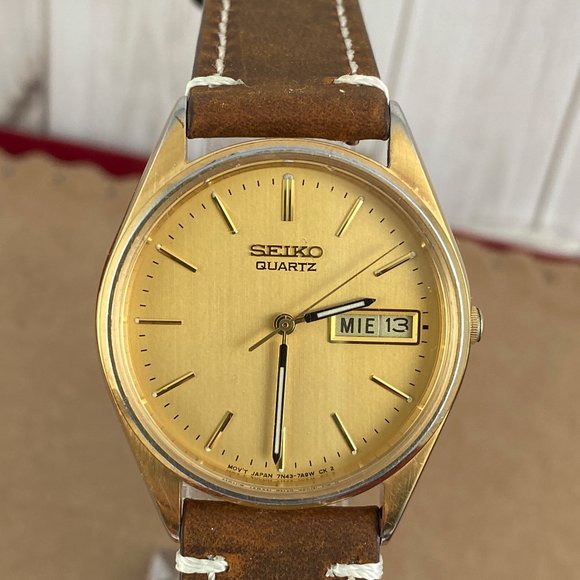Vintage Seiko Gold Tone Stainless Steel Watch - Picture 1 of 7